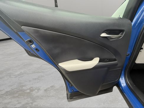 Used 2022 Lexus UX 250h w/ Premium Package image 23