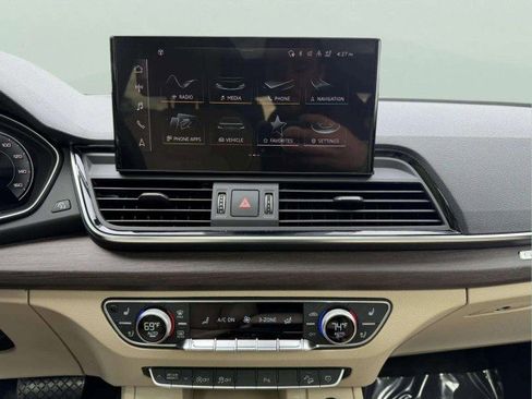 Certified 2023 Audi Q5 2.0T Premium Plus w/ Premium Plus Package AWD/4WD image 14