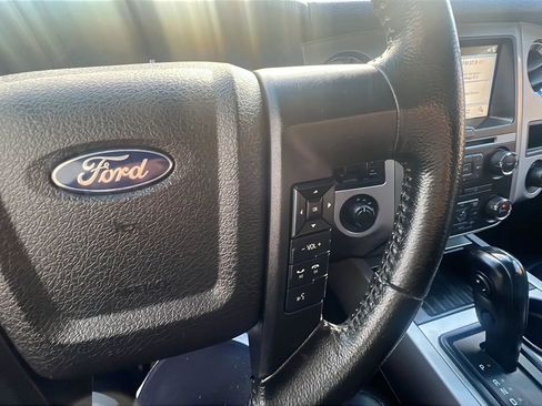 Used 2017 Ford Expedition XLT w/ Equipment Group 202A image 18