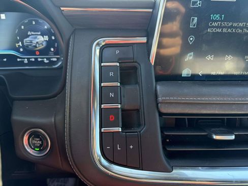 Used 2022 Chevrolet Tahoe LT w/ LT Signature Plus Package image 22