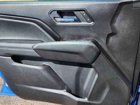 New 2025 GMC Canyon Elevation image 6