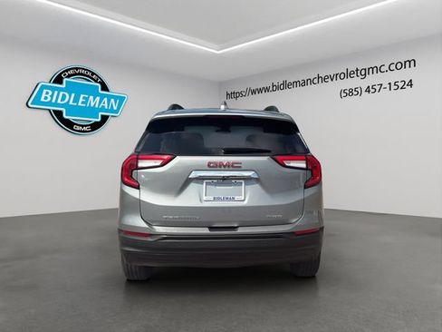 Used 2023 GMC Terrain SLE w/ Driver Convenience Package AWD/4WD image 7