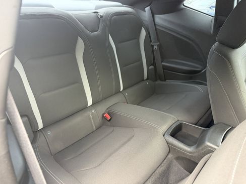 Used 2023 Chevrolet Camaro LT RWD image 10