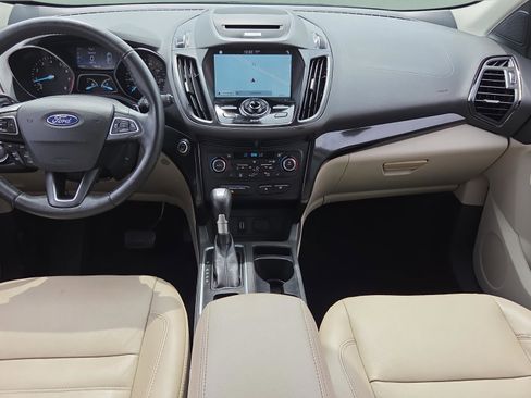 Used 2017 Ford Escape Titanium image 28