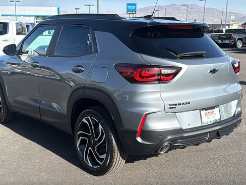 Used 2026 Chevrolet TrailBlazer RS w/ Convenience Package AWD/4WD image 5