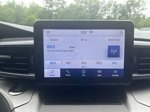 Used 2021 Ford Explorer XLT w/ Equipment Group 202A AWD/4WD image 15