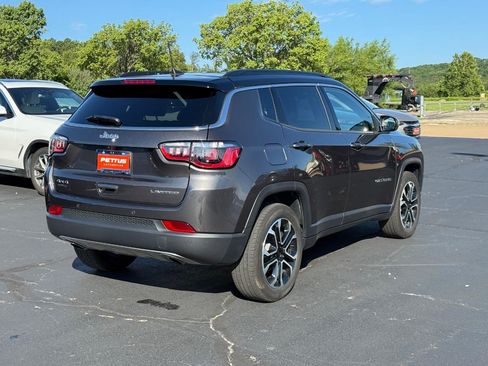 Used 2023 Jeep Compass Limited AWD/4WD image 3