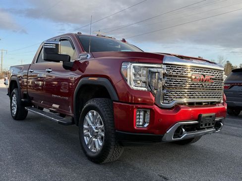 Certified 2022 GMC Sierra 3500 Denali image 3