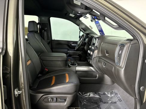 Used 2023 GMC Sierra 2500 AT4 w/ AT4 Preferred Package AWD/4WD image 36