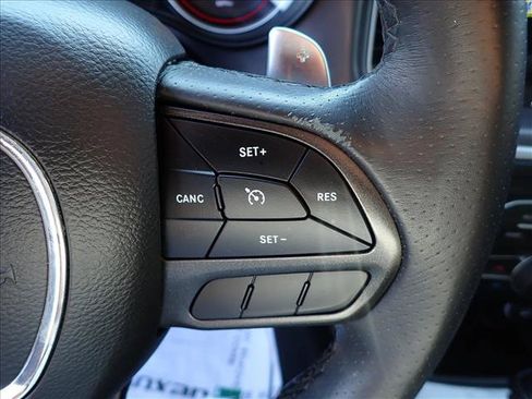 Used 2022 Dodge Charger SXT AWD/4WD image 17