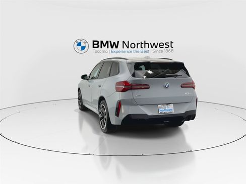 New 2026 BMW X3 xDrive30i w/ Premium Package AWD/4WD image 13