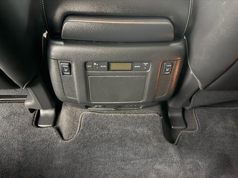 Used 2017 Nissan Armada Platinum w/ Captain Seat Package image 32