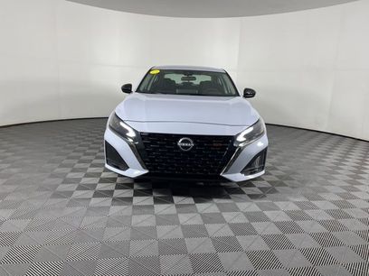New 2025 Nissan Altima 2.5 SR w/ SR Premium Package