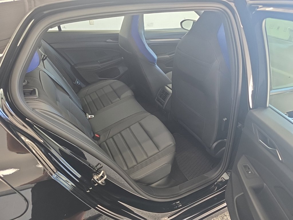 New 2026 Volkswagen Golf AWD/4WD image 12