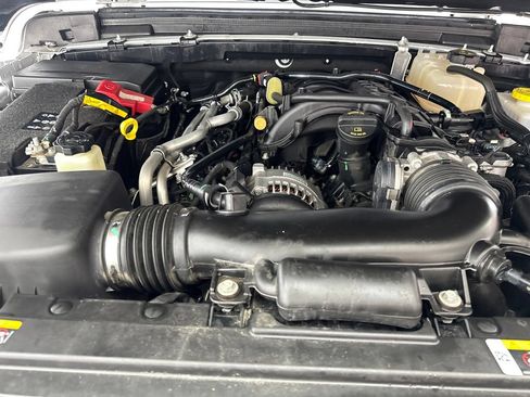 Used 2022 Jeep Wrangler Sport AWD/4WD image 68