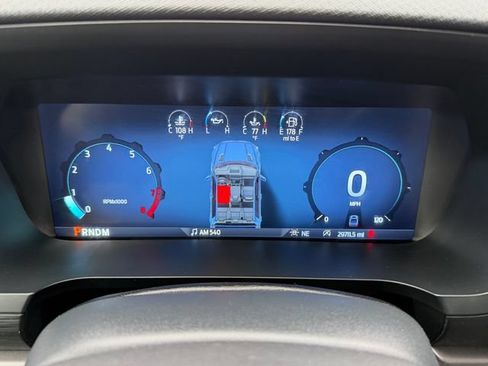 Used 2025 Ford F150 XLT w/ Equipment Group 301A Standard AWD/4WD image 17