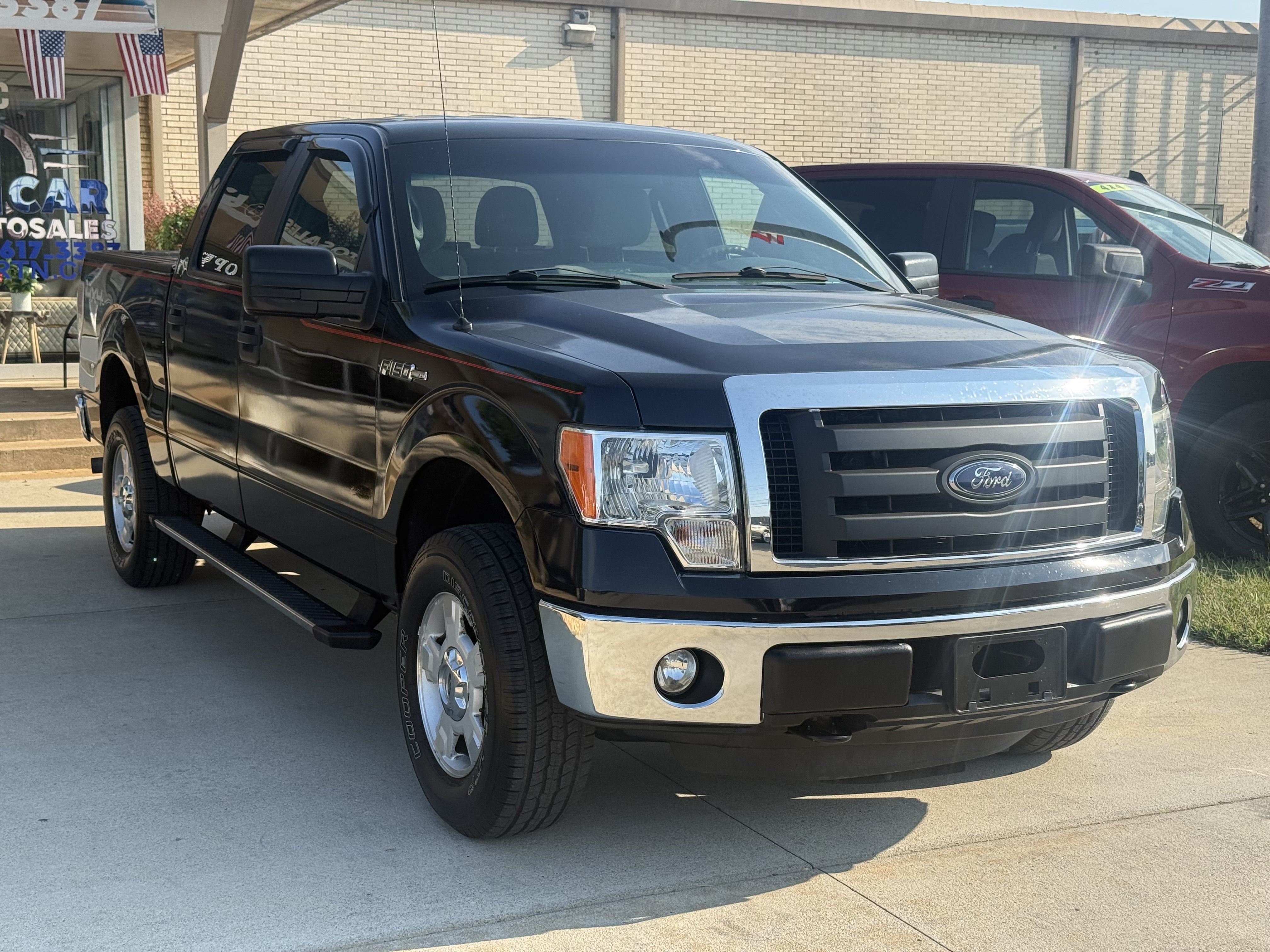 Used 2014 Ford F150 XLT AWD/4WD image 3