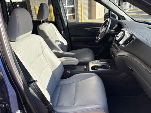 Used 2019 Honda Passport EX-L image 32