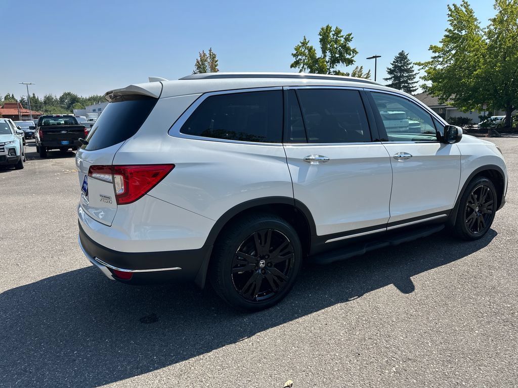 Used 2022 Honda Pilot Touring image 6
