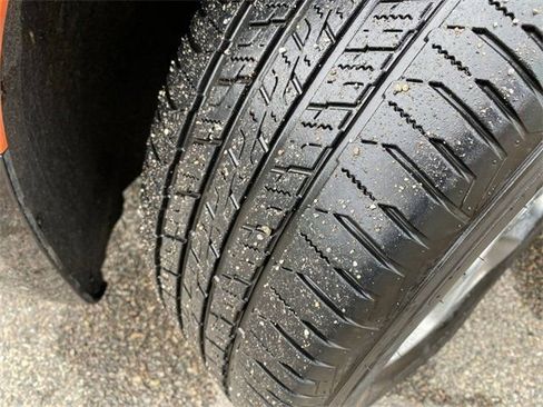 Used 2023 Chrysler Pacifica Limited image 19