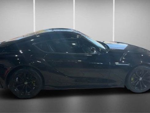 Used 2021 Toyota Supra w/ Safety & Technology Package image 4