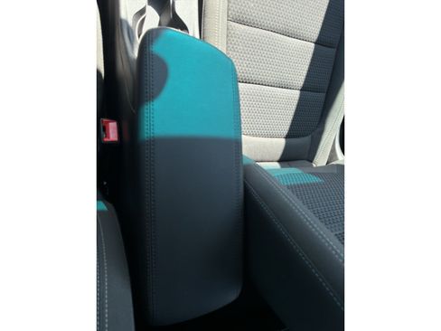 Used 2023 Chevrolet Bolt LT FWD image 37