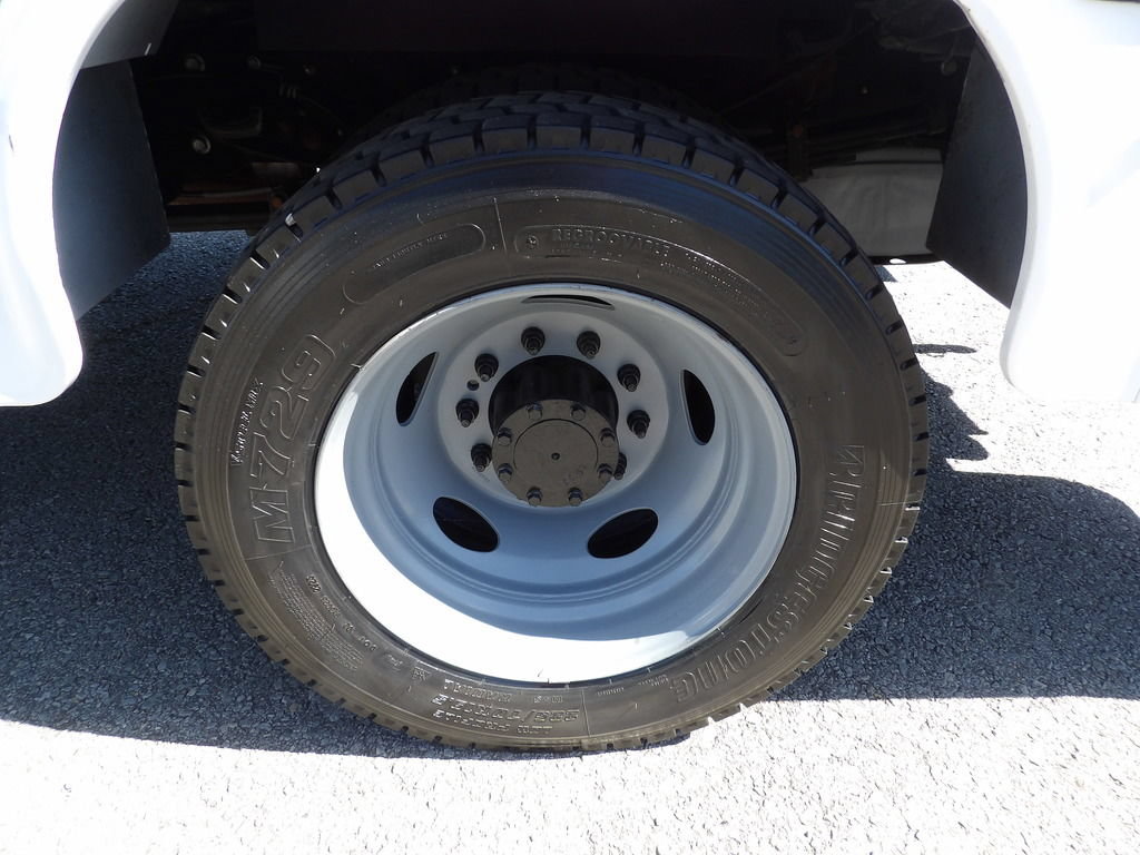 Used 2013 Ford F550 2WD SuperCab Super Duty image 64