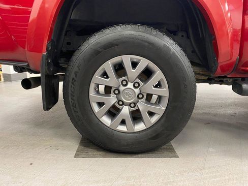 Used 2019 Toyota Tacoma SR5 image 28