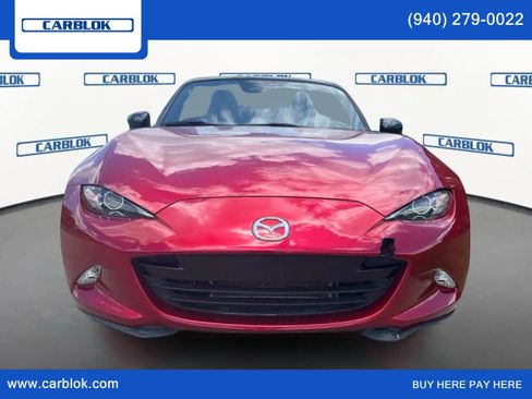 Used 2023 MAZDA MX-5 Miata Sport image 2