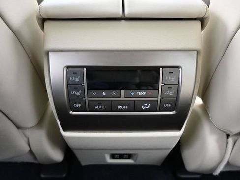Certified 2020 Lexus GX 460 Premium w/ Premium Package AWD/4WD image 24