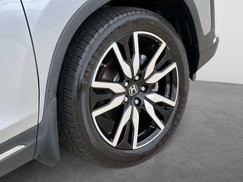 Used 2022 Honda Pilot Elite image 7