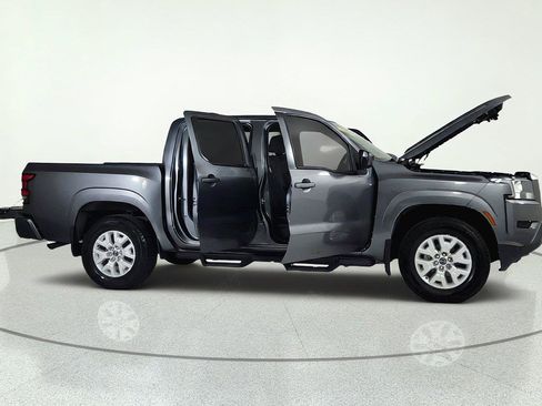 Used 2023 Nissan Frontier SV w/ Technology Package AWD/4WD image 15