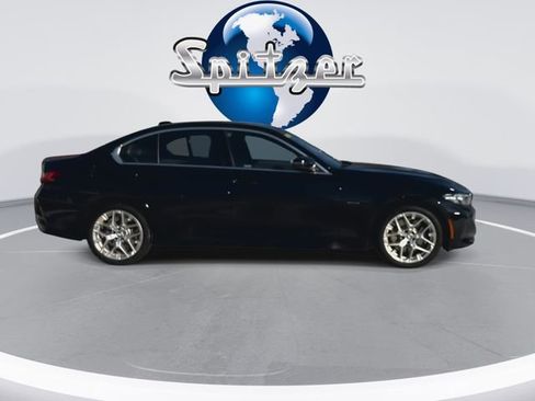 Used 2025 BMW 330i xDrive Sedan image 6