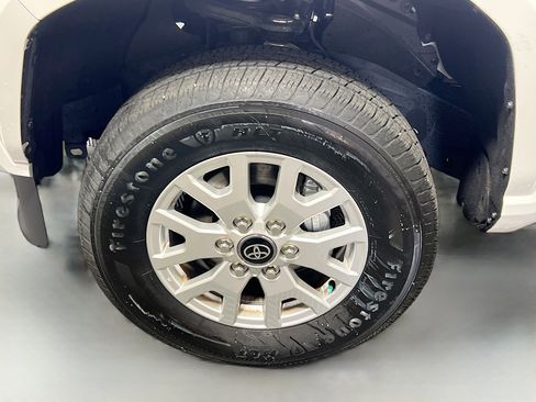 Used 2025 Toyota Tacoma SR image 13