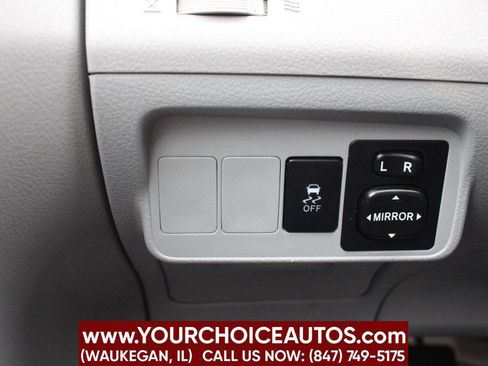 Used 2010 Toyota Corolla image 24