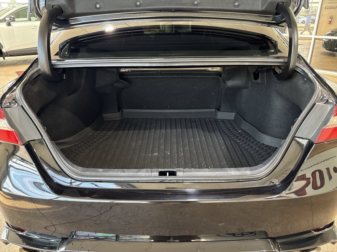Used 2020 Toyota Camry TRD FWD image 23