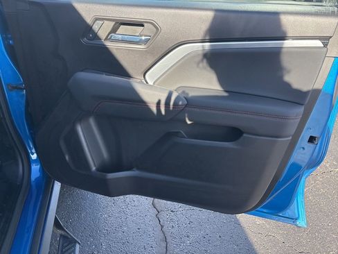 Used 2023 Chevrolet Colorado Z71 w/ Z71 Convenience Package 2 image 19