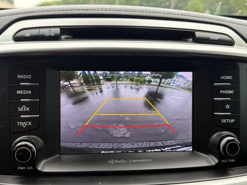 Used 2019 Kia Sorento EX FWD image 17