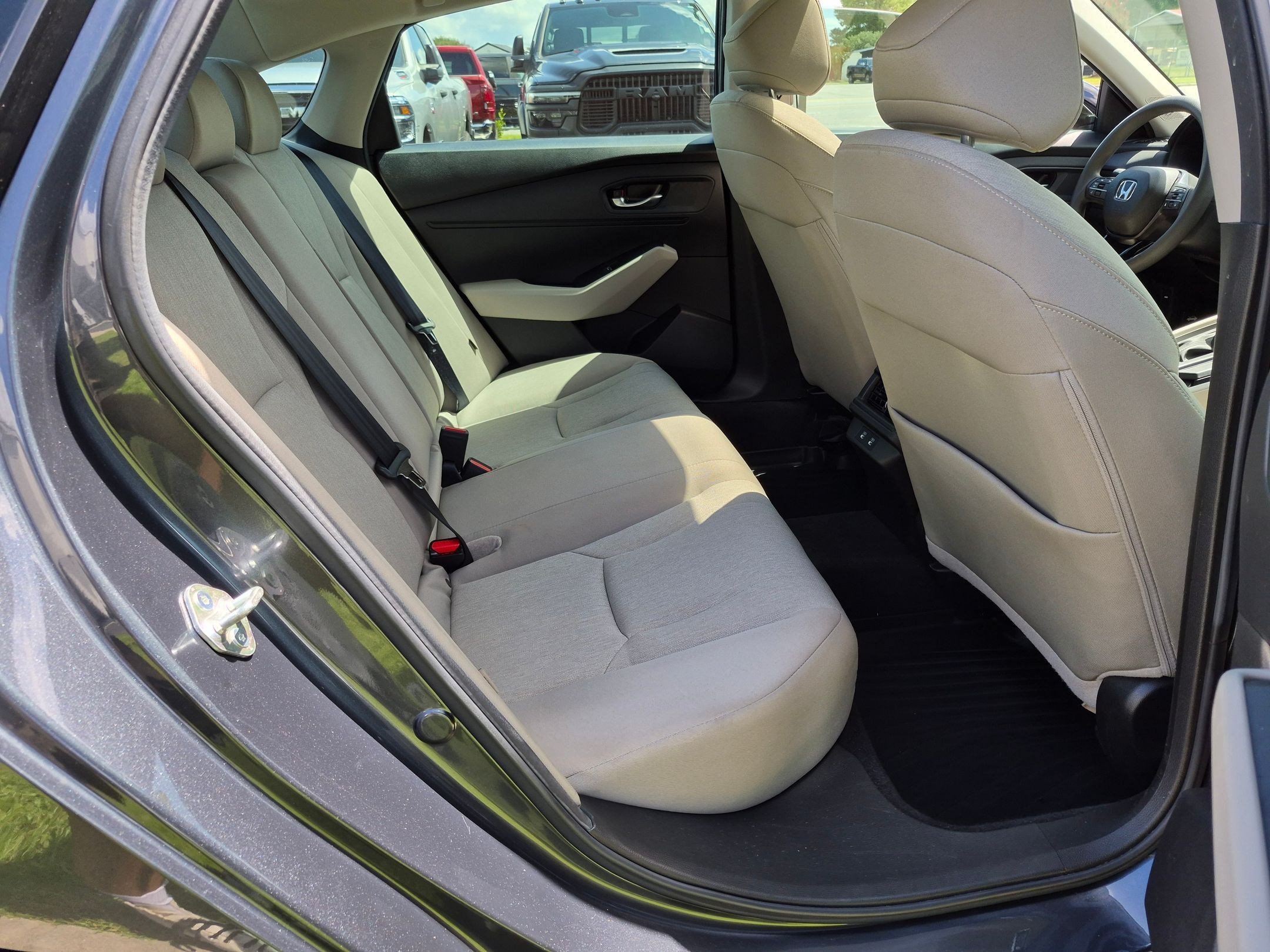 Used 2025 Honda Accord SE image 21