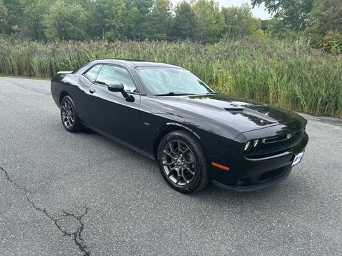 Used 2018 Dodge Challenger GT w/ Driver Convenience Group AWD/4WD image 7