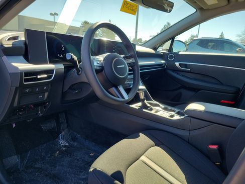 New 2025 Hyundai Sonata SE image 19