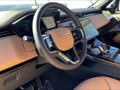 New 2026 Land Rover Range Rover Sport SE image 7