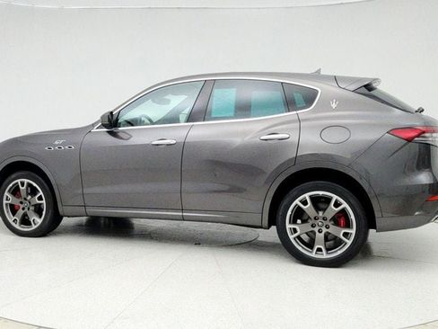 Used 2022 Maserati Levante GT image 7