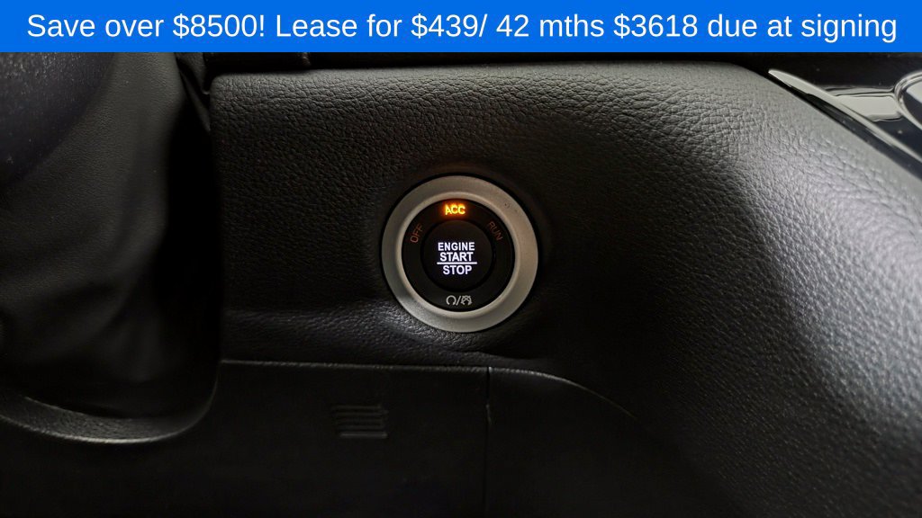 New 2026 Chrysler Pacifica Select FWD image 21