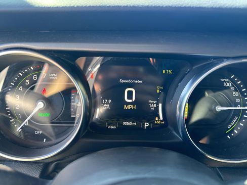 Used 2022 Jeep Wrangler Unlimited Rubicon 4xe w/ Cold Weather Group image 18