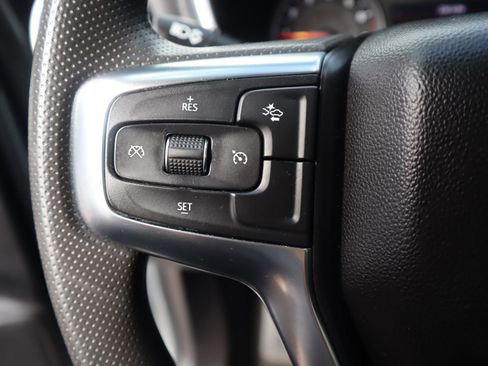 Used 2023 Chevrolet Blazer LT image 47