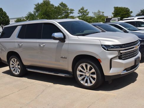 Used 2021 Chevrolet Tahoe Premier w/ Premium Package AWD/4WD image 5