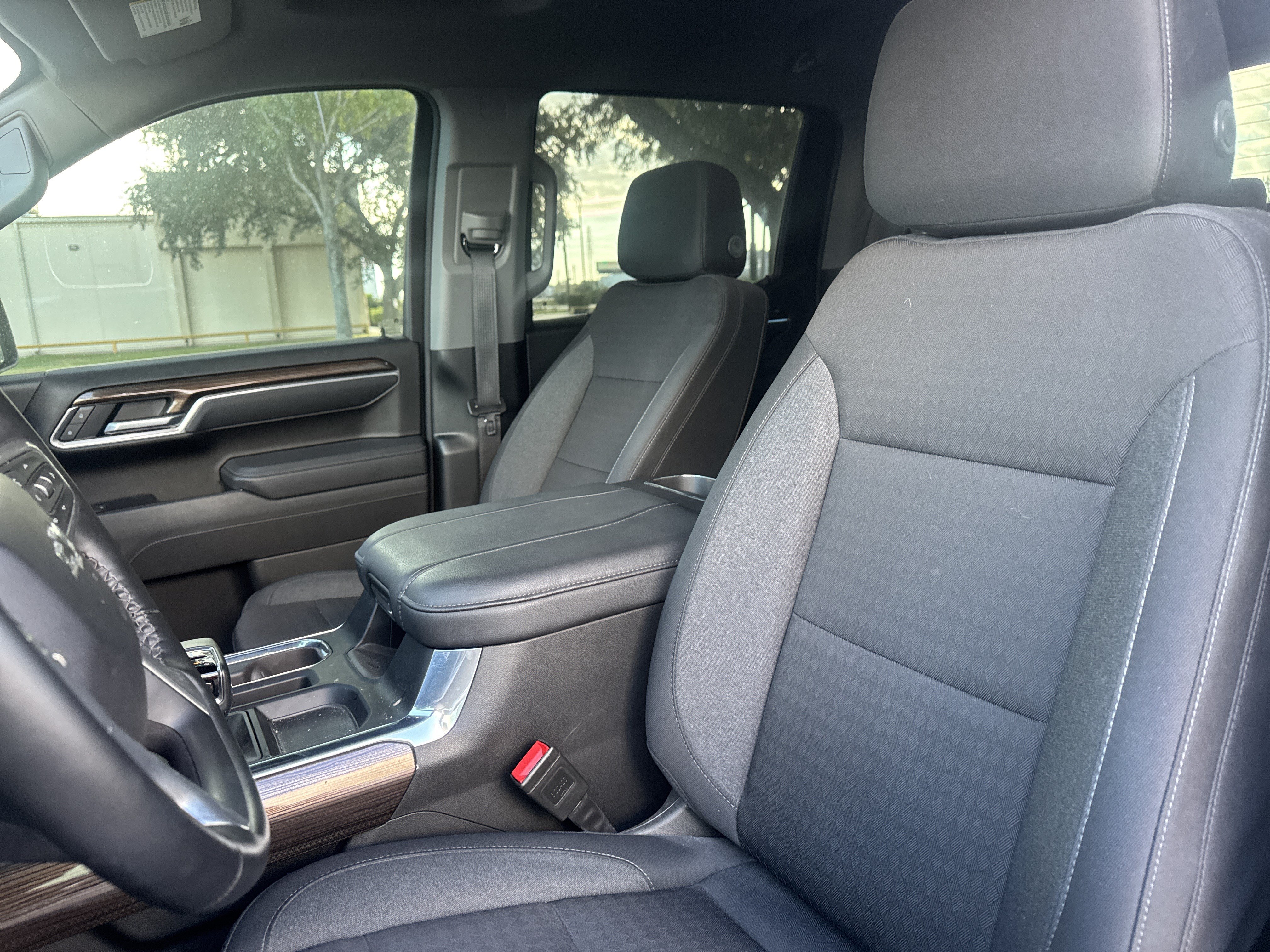 Used 2025 Chevrolet Silverado 1500 RST w/ Texas Edition Plus RWD image 6