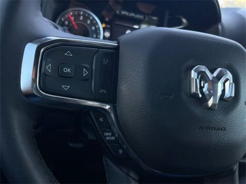 Used 2025 RAM 1500 Laramie image 19