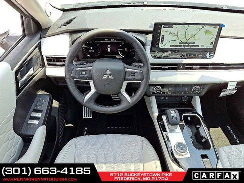 New 2025 Mitsubishi Outlander SEL image 8